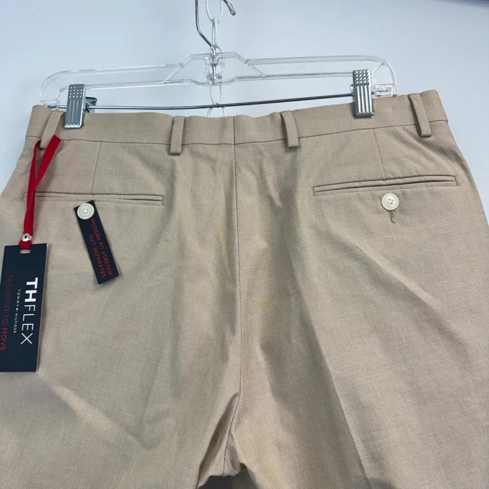 Tommy Hilfiger TH Flex Mens Tan Hall Modern Fit Suit Separate Pant 33W 30L NWT